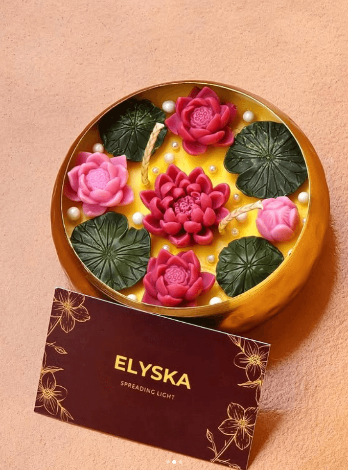 Lotus Pond Urli Candle